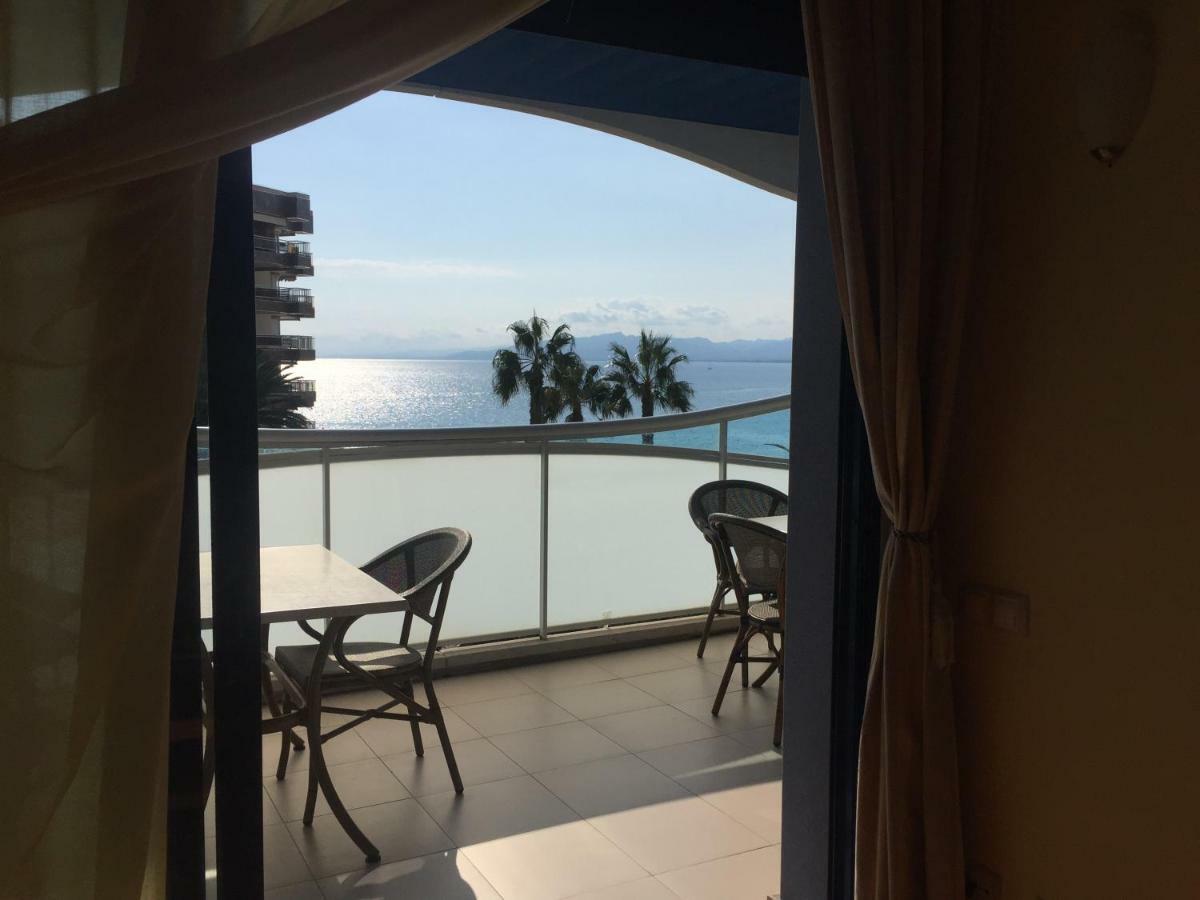 Apartamento En Playa Capellans Salou Luaran gambar